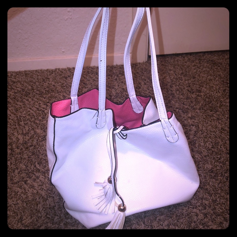 Reversible purse